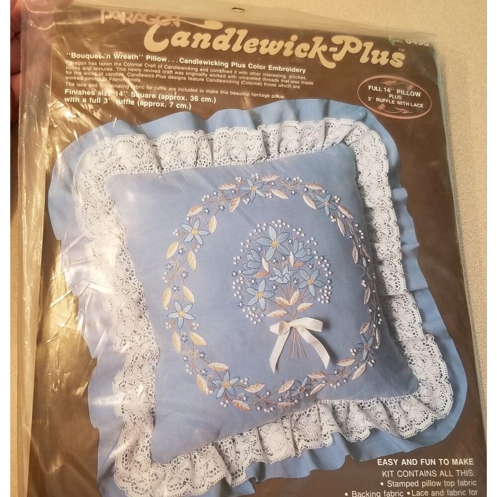 Paragon Candlewick-Plus  Embroidery Kit Bouquet'n Wreath Pillow Top Blue/White
